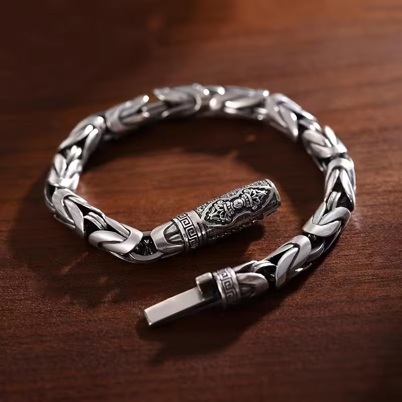 Bracelet Tressé à Pilon, Tendance Vintage et Élégance à la Mode